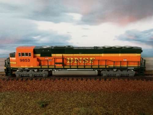 KATO N Scale BNSF EMD Sd70mac #9853